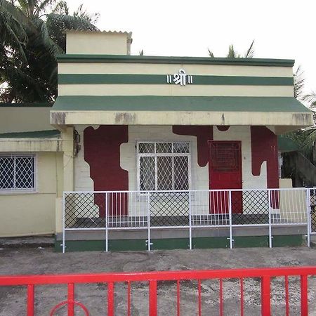 Villa Shree Bungalow à Ratnāgiri Extérieur photo