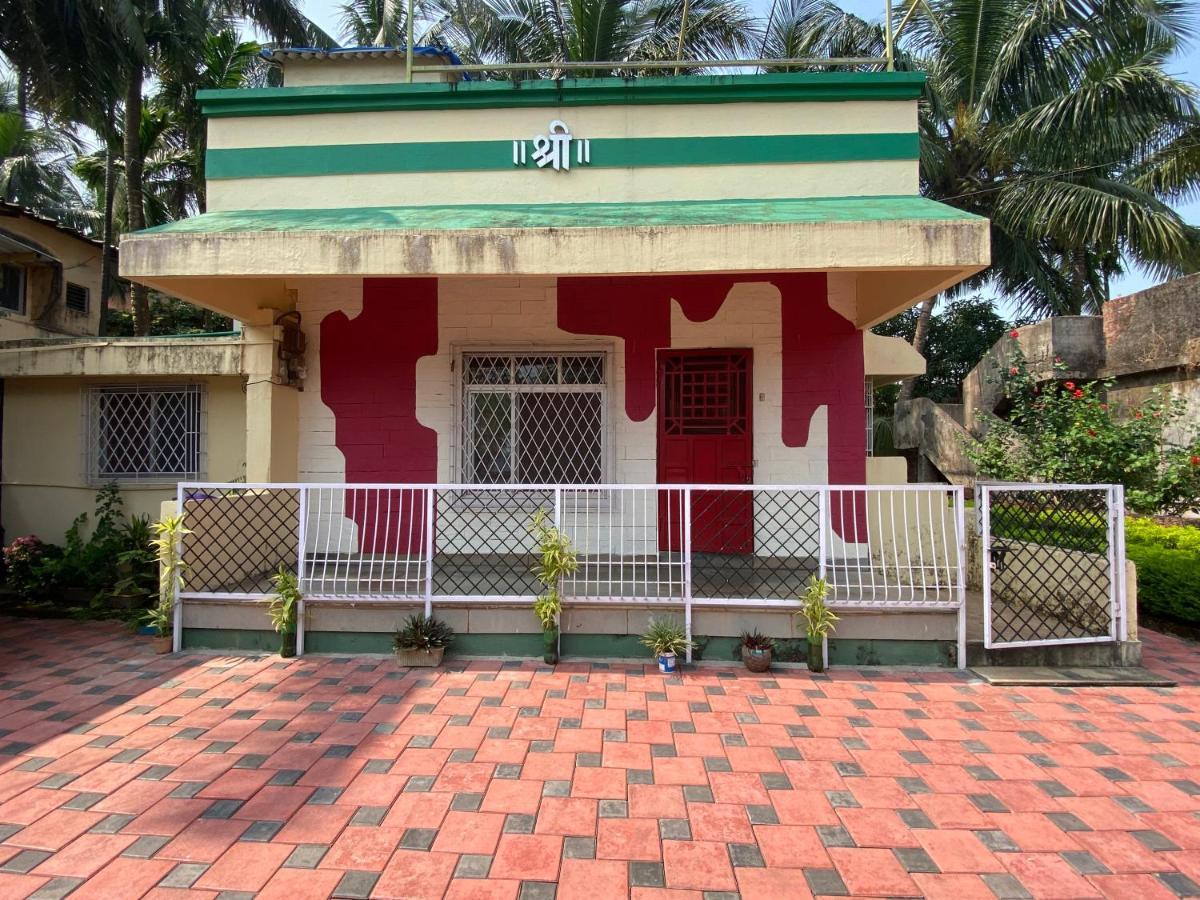 Villa Shree Bungalow à Ratnāgiri Extérieur photo